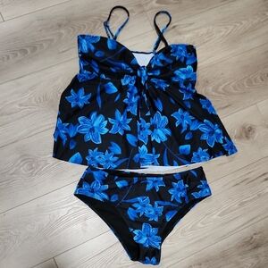 Floral Blue and Black Tankini Set Vacation Ready!